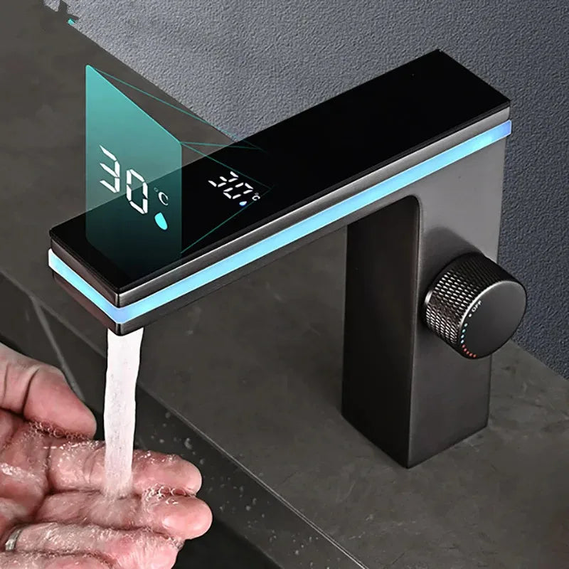 Grifo de lavabo de baño con pantalla digital, grifo inteligente LED de latón para lavabo de montaje en cubierta, mezclador de agua fría y caliente, grifo de tocador