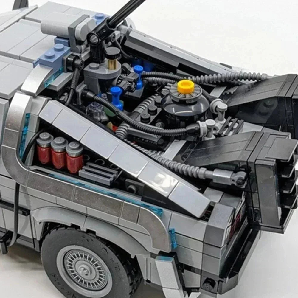 DeLorean DMC-12 Time Machine Brick Model – Back to the Future Collectible Build